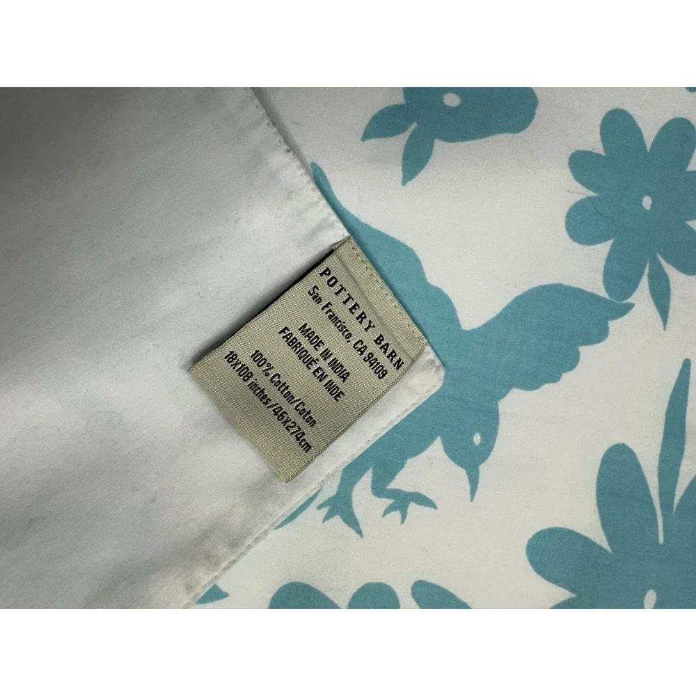 Pottery Barn Blue & White‎ Springtime Farm Chicken Goat Table Runner 100% Cotton